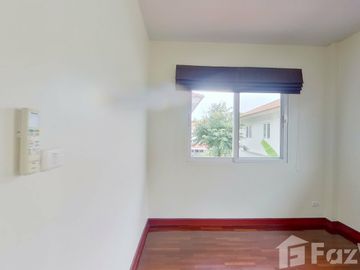 3 Bedroom House for sale at Wararom Charoenmuang