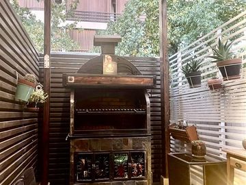 Thownhouse Triple , impecable, 3D, 3B, 3E,1B, patio, quincho