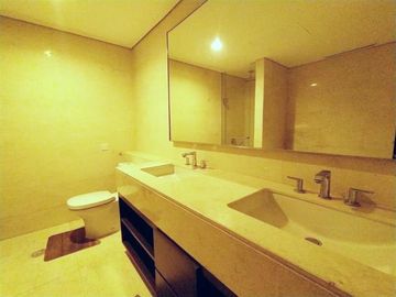 Apartement Ciputra World 2 Kuningan Jakarta FullFurnish Murah