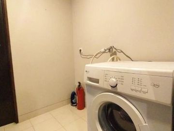 Apartement Ciputra World 2 Kuningan Jakarta FullFurnish Murah