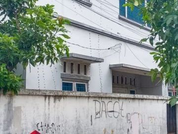 DI JUAL RUMAH TINGGAL