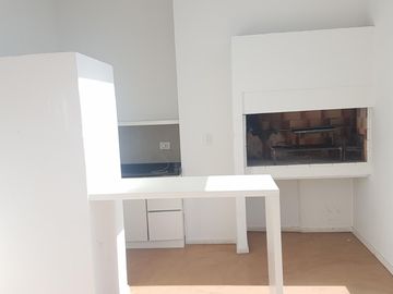 AV SAN JUAN 1800. DPTO A ESTRENAR EN TORRE FULL AMENITIES. ZONA EN CRECIMIENTO.