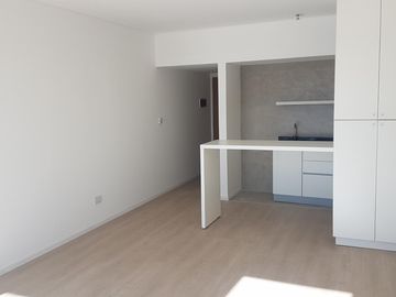 AV SAN JUAN 1800. DPTO A ESTRENAR EN TORRE FULL AMENITIES. ZONA EN CRECIMIENTO.