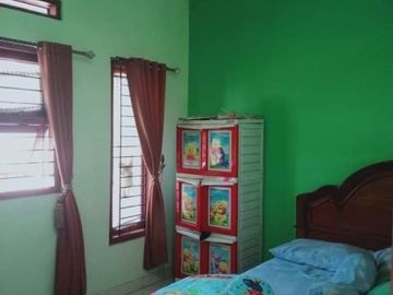 5 Bedroom House for sale