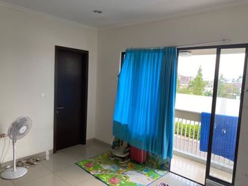 Rumah chyntia summarecon gedebange dekat ciwastra, cibiru bandung