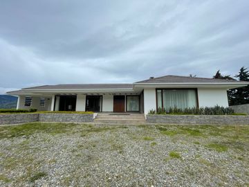 Vendo casa de lujo en Carigán