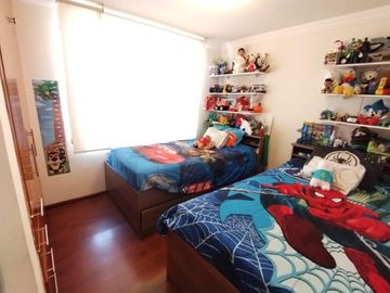 Casa en Venta de 128m2 de construcción, ubicada en el  Dean bajo, a 500m de Colegio Gutembe