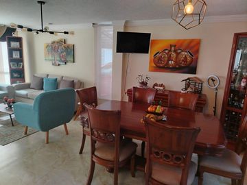 Casa en Venta de 128m2 de construcción, ubicada en el  Dean bajo, a 500m de Colegio Gutembe