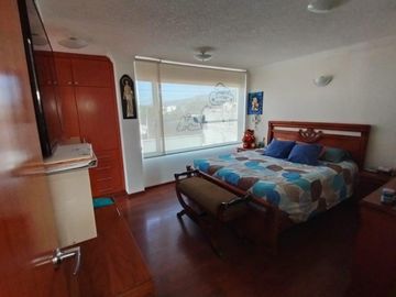 Casa en Venta de 128m2 de construcción, ubicada en el  Dean bajo, a 500m de Colegio Gutembe
