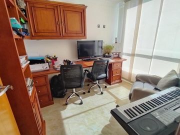 Casa en Venta de 128m2 de construcción, ubicada en el  Dean bajo, a 500m de Colegio Gutembe