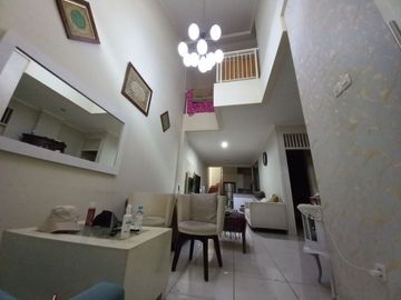 Rumah Siap Huni Strategis Dlm Cluster Kawasan Mediterania Cikunir Jakamulya Bekasi