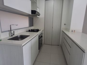 apartamento en arriendo en loma el chocho. Cod A9434044