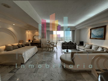 Loft en Torre Azteca 610 Princess Acapulco Playa Diamante