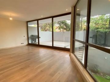 Duplex con jardín, sector con gran conectividad de la Dehesa