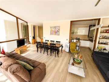 Duplex con jardín, sector con gran conectividad de la Dehesa