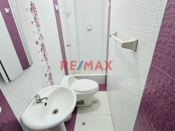 🏢 Venta de Local Comercial en Trujillo con Doble puerta de Ingreso– Ideal para Inversionistas del Rubro Mayorista, Retail o Servicios
Este local de 3