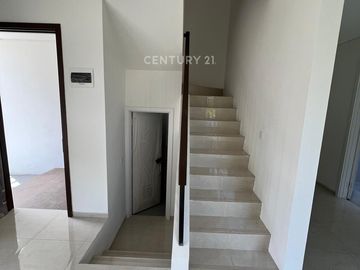 Disewakan Rumah Bagus Siap Huni Strategis Di Bintaro Sektor 9