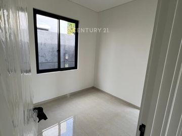 Disewakan Rumah Bagus Siap Huni Strategis Di Bintaro Sektor 9