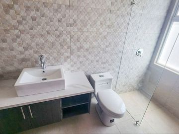 Vendo departamento remodelado, Sector Jipijapa