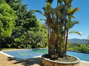Se Vende Rancho Resort y Hotel, Boquete.