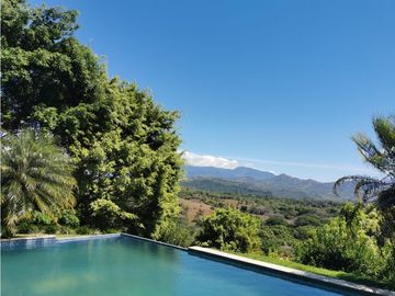 Se Vende Rancho Resort y Hotel, Boquete.