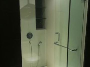 6 Bedroom House for sale