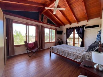 CASA QUINTA DE DOS PLANTAS CON TERRENO DE 5000mÂ²