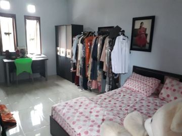Rumah nyaman @di Cisaranten full Furnised Dekat ke Kawasan Arcamanik, Antapani dan Soekarno Hatta