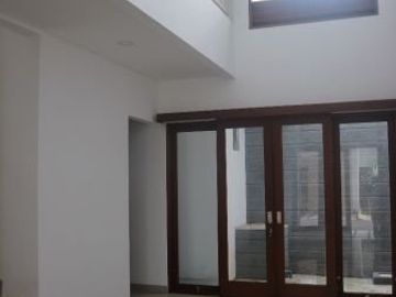 Rumah Siap Huni Di Cilandak KKO Jakarta Selatan