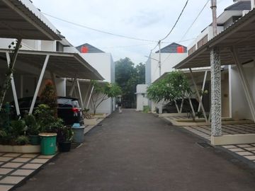 Rumah Siap Huni Di Cilandak KKO Jakarta Selatan
