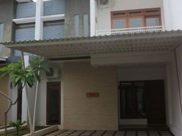Rumah Siap Huni Di Cilandak KKO Jakarta Selatan
