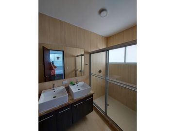 VENDO APARTAMENTO EN PLAYA BLANCA NUEVO