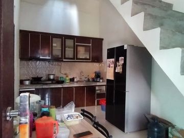 Dijual Cepat Murah Rumah 3 Lantai Di Tarumajaya Bekasi