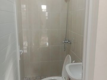 RUMAH EXCLUSIVE 2 lt STRATEGIS DI BINTARO TANGSEL 1,4 M (sarno)