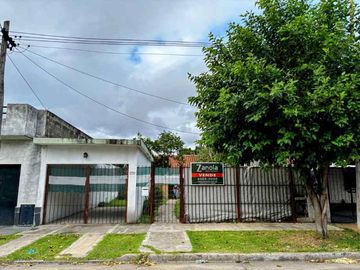 Casa en venta en Moron Sur