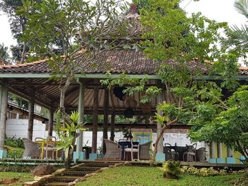 Villa Murah Mewah Luxury Kolam Renang Tanah Luas Di Jepara Jawa Tengah