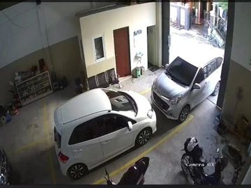 Dijual Cepat Gudang 2 Lt Ex Bengkel Mobil Di Gunung Anyar Surabaya