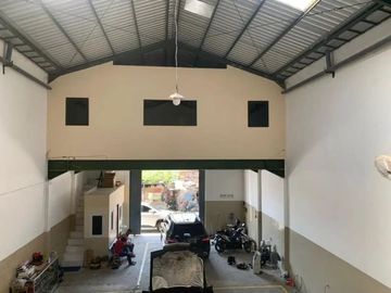 Dijual Cepat Gudang 2 Lt Ex Bengkel Mobil Di Gunung Anyar Surabaya