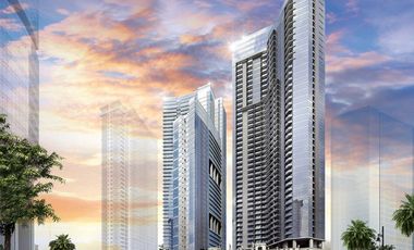 1BR Condo in Uptown Parksuites