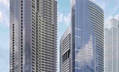 1BR Condo in Uptown Parksuites
