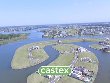 Lote al agua en venta en Virazon, Nordelta. Anticipo y cuotas
