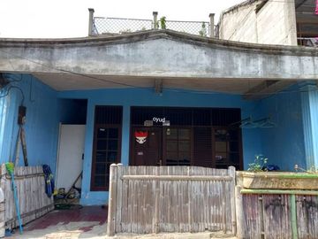 Dijual Rumah 2½ lantai View Airport diHalim Jakarta Timur SHM 1,5 Milyar NEGO