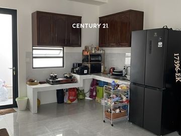 DIJUAL CEPAT Rumah Cantik Semi Furnished Di Citra Garden Bintaro