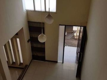 DISEWAKAN DAN JUAL MURAH RUMAH SIAP HUNI ARAYA GOLF KOTA MALANG