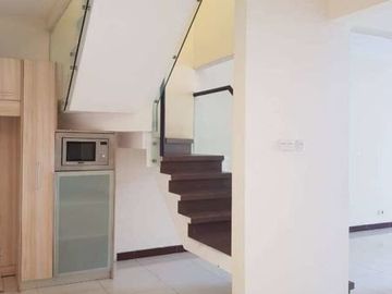 DISEWAKAN DAN JUAL MURAH RUMAH SIAP HUNI ARAYA GOLF KOTA MALANG