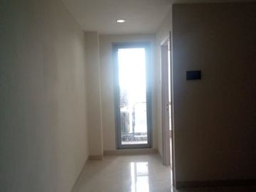 APARTEMEN GRAND SUNGKONO LAGOON TOWER CASPIAN SEMI FURNISH JUAL RUGI