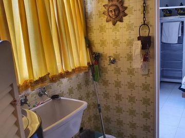 IMPORTANTE PISO DE 200 M2 TOTALES CON 2 COCHERAS