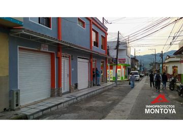 Casa comercial esquinera con 6 rentas en San Fernando, Dosquebradas