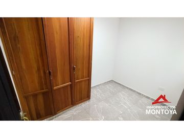 Casa comercial esquinera con 6 rentas en San Fernando, Dosquebradas
