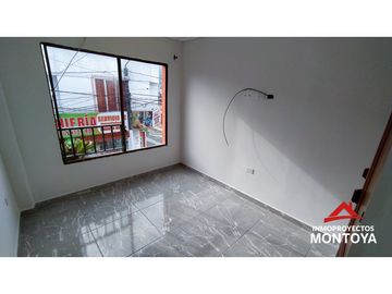 Casa comercial esquinera con 6 rentas en San Fernando, Dosquebradas